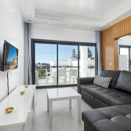 Correeira Luxury Residence T2 B - Albufeira, Pools, Wifi, Bbq, Beach Lägenhet